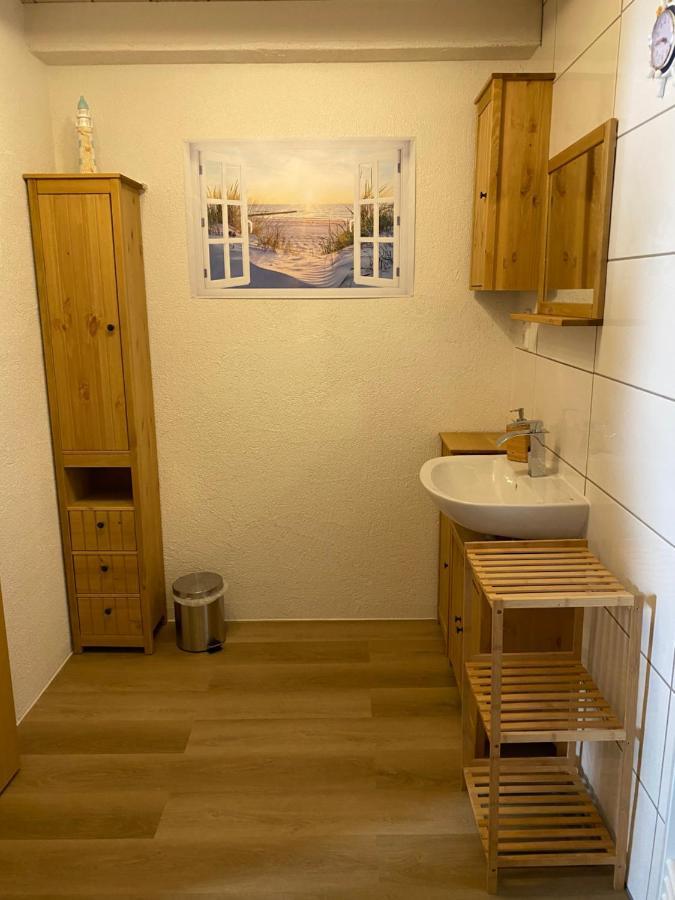Schoenes Ferienhaus&Monteurzimmer Direkt In Lich, Ruhige&Zentrale Lage Exteriör bild